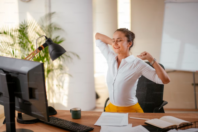 Core Deskercise Deskercise: Simple Office Workouts to Stay Active at Work – Exploring ...